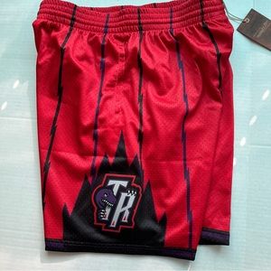 Toronto Raptors Mitchell Ness Red Sz XL Hardwood Classics Reload 2.0 Shorts Men